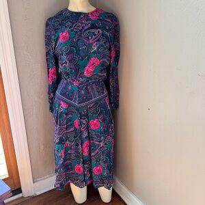 Vintage Paisley women's long sleeve dress